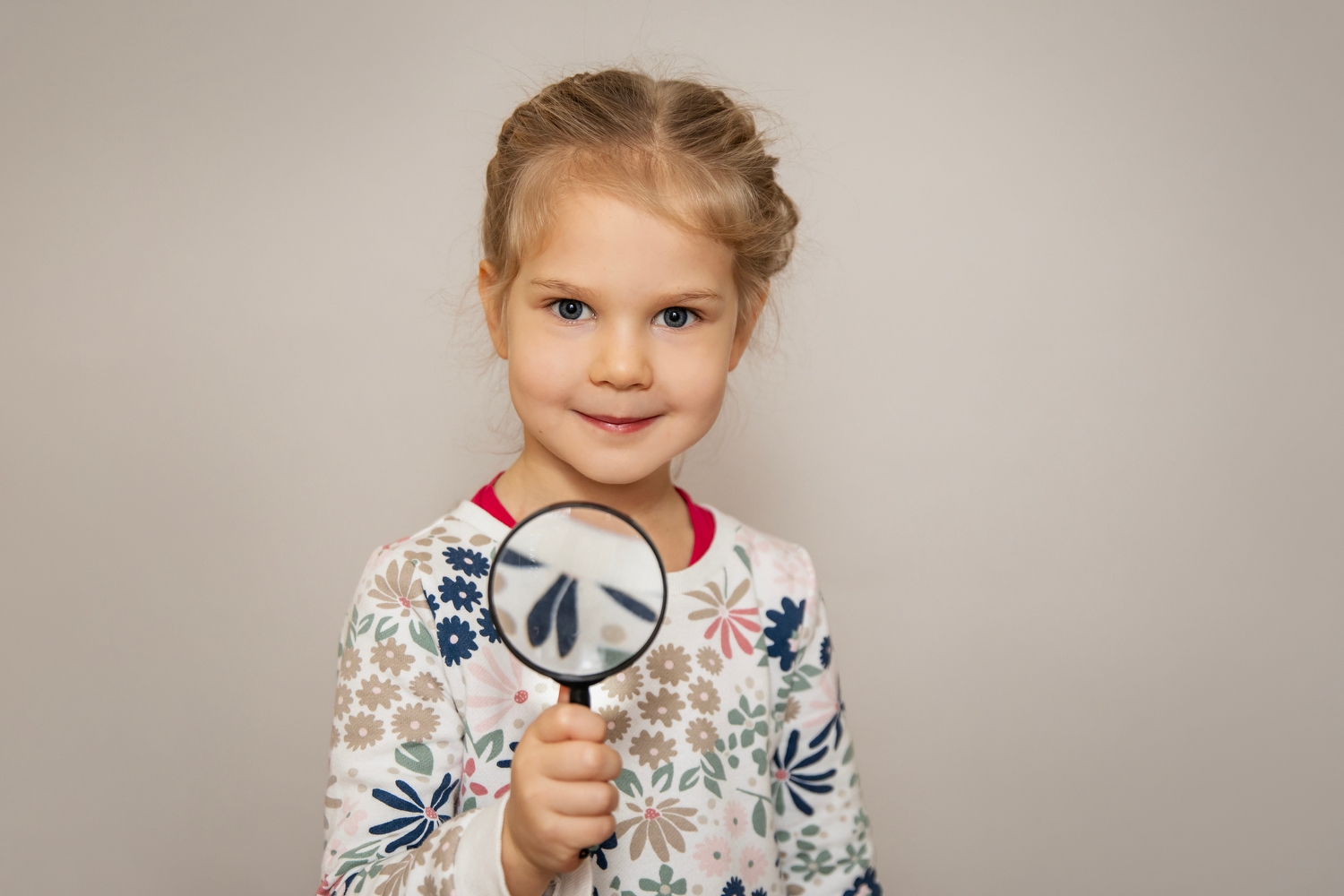 Vaikai kuria ir piešia Bebenčiukų studijoje